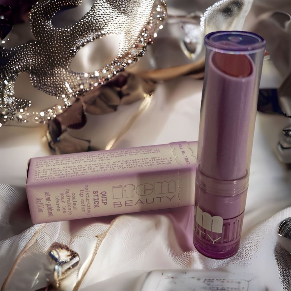 Item Beauty Quip Stick moisturizing lip color in Come Thru shade